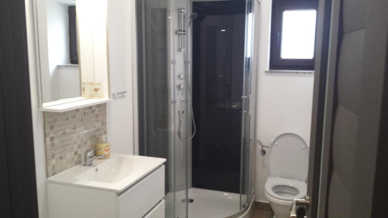 Apartament Mario Rădăuţi 외부 사진